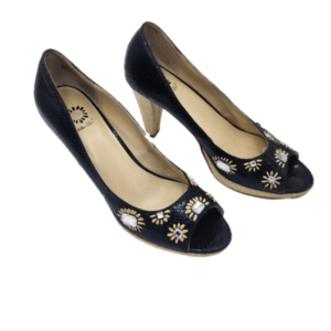 Ladies Yellow Box black shoes